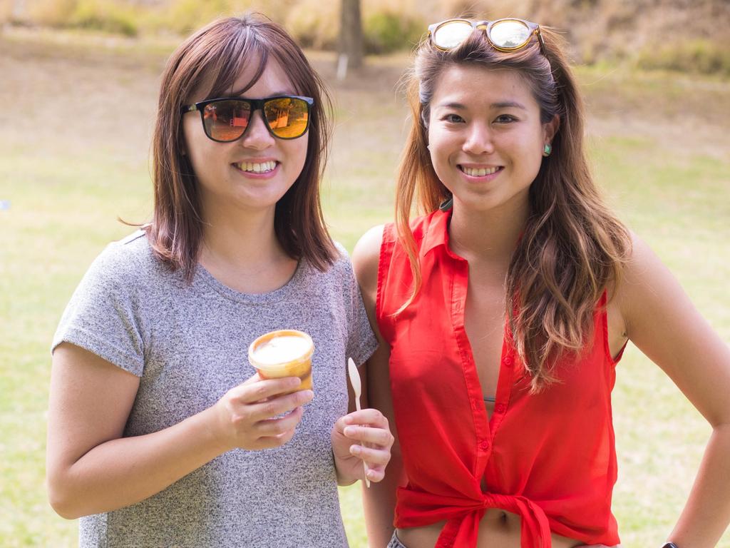 Mani Li and Karen Cheng at the North Shore Beach Party at Glen Ewin Estate for the Crush Festival. Picture: Matthew Kroker