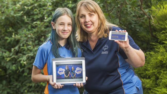 Doncaster East Girl Guides member Indie and her mum, unit leader Louise McPhee, are staying entertained through a virtual guiding program. Picture: Rob Leeson.