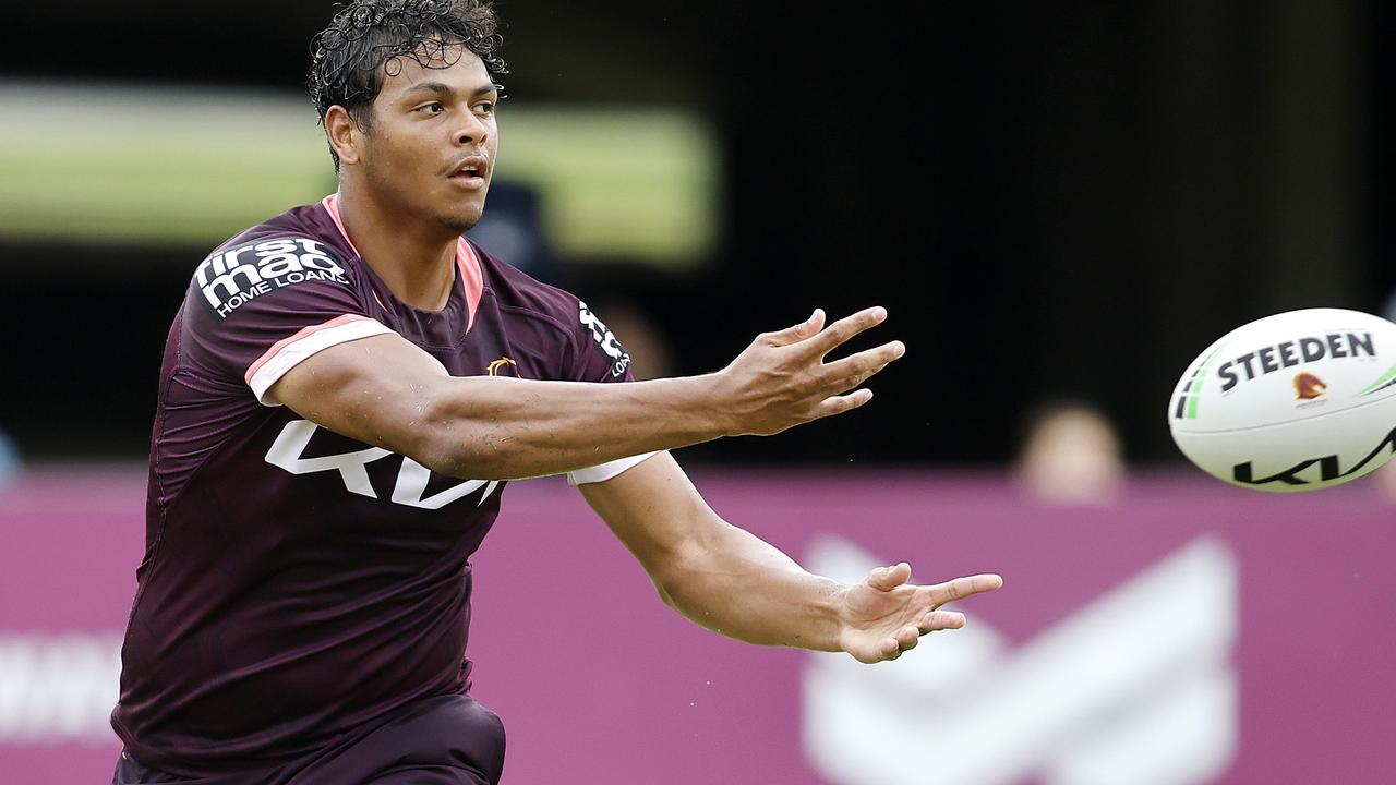 Brisbane Broncos player Selwyn Cobbo fined, disqualified from driving over  road offences