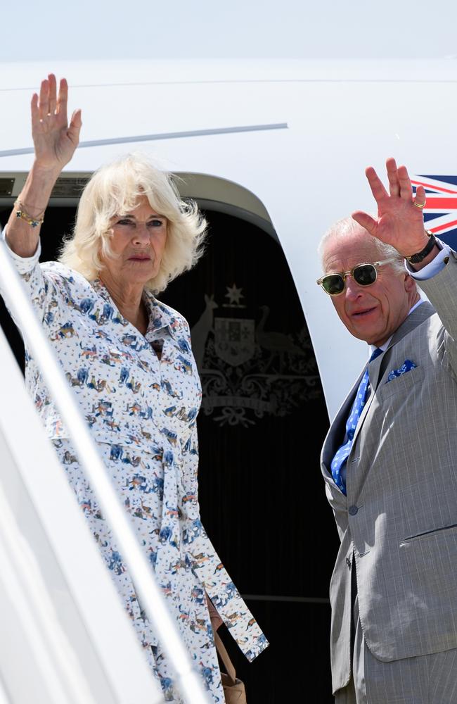 With one final wave, the King and Queen farewelled Australia. Picture: NewsWire / Bianca De Marchi