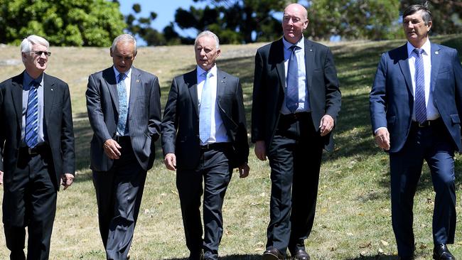 Former emergency services chiefs L – R) Neil Bibby, Bob Conroy, Greg Mullins, Mike Brown and Lee Johnson speak to reporters. Picture: AAP.