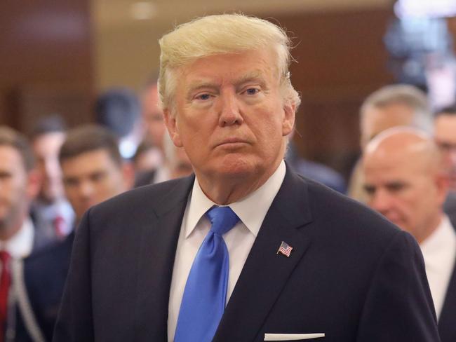 NEW YORK, NY - SEPTEMBER 19: U.S. President Donald Trump departs the United Nations after his speech on September 19, 2017 in New York City. He addressed his first UN General Assembly meeting.   John Moore/Getty Images/AFP == FOR NEWSPAPERS, INTERNET, TELCOS & TELEVISION USE ONLY ==