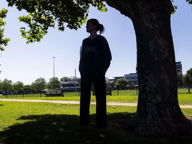 Senior Constable Elissa Dykstra from Yarra Crime Investigation Unit and the victim Poppy at Richmond Police station after Poppy was attached and punched by a man. Pictures need to be Non identifying of Poppy.Picture by Wayne Taylor 9th October 2024