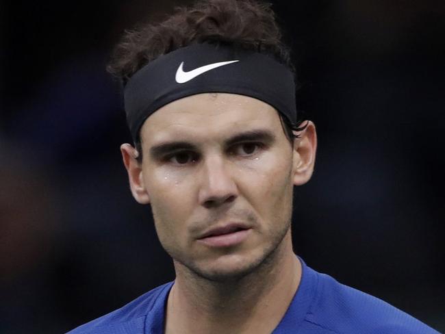 Spain's Rafael Nadal reacts as he plays against Uruguay's Pablo Cuevas during the 1/8 round at the ATP World Tour Masters 1000 indoor tennis tournament on November 2, 2017 in Paris. Nadal won the match 6-3, 6-7 and 6-3. / AFP PHOTO / Thomas SAMSON