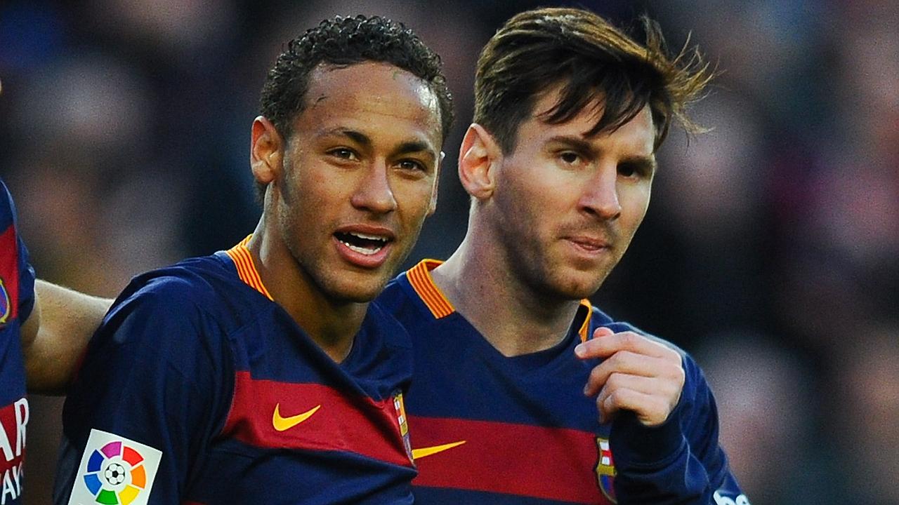 Football freestyle Andrew Henderson, Lionel Messi, Neymar, Barcelona four world champion.