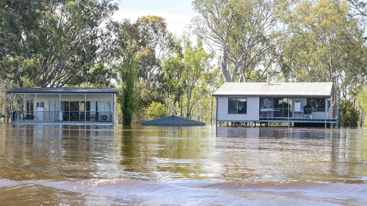 Homes in the Riverland are inundated with floodwaters. Picture: Brenton Edwards