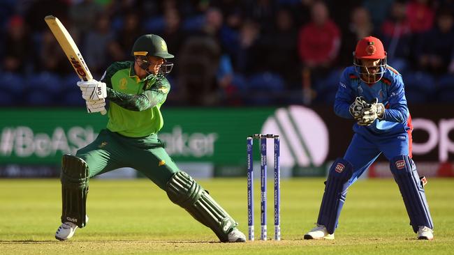 Quinton De Kock struck a comfortable half century as South Africa eased to victory.