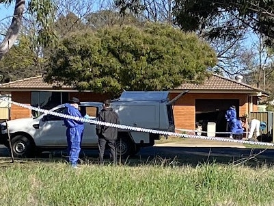 The scene of the fatal stabbing at Margaret Cres, Dubbo. Photo: Tijana Birdjan