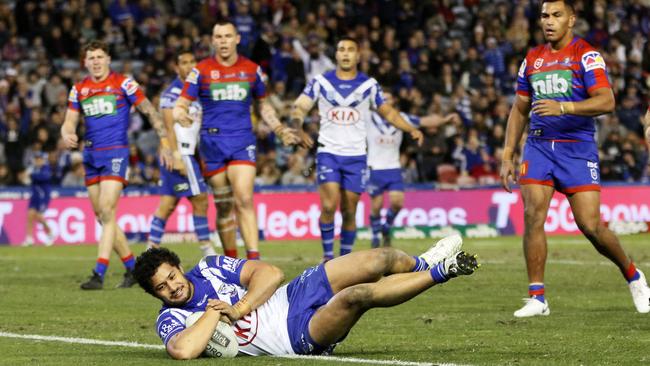 The Bulldogs came back from 8-0 down. AAP Image/Darren Pateman.