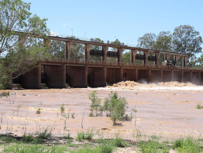 Beardmore Dam fills, water restrictions to ease in St George