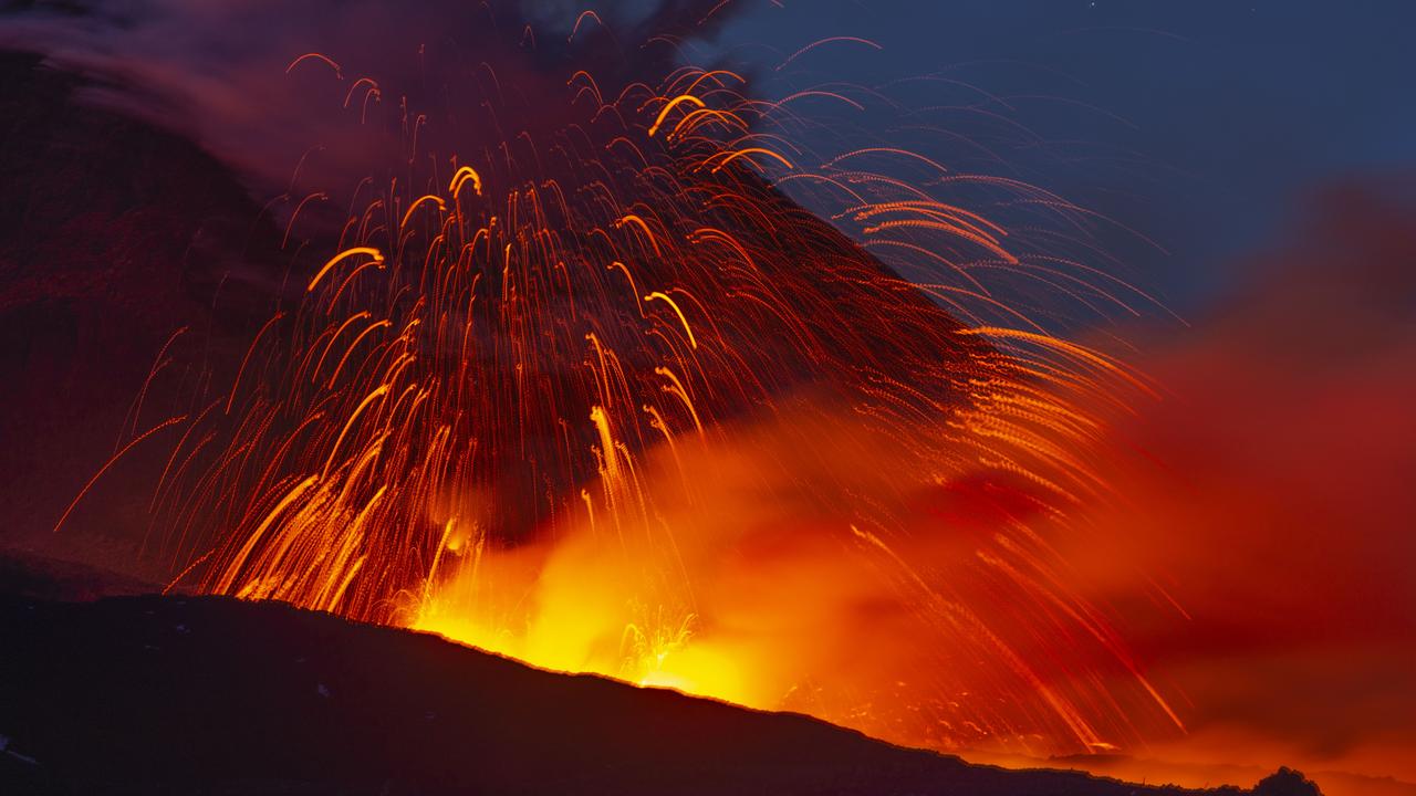 Volcanoes Etna and Merapi erupt, Kilauea goes quiet | KidsNews