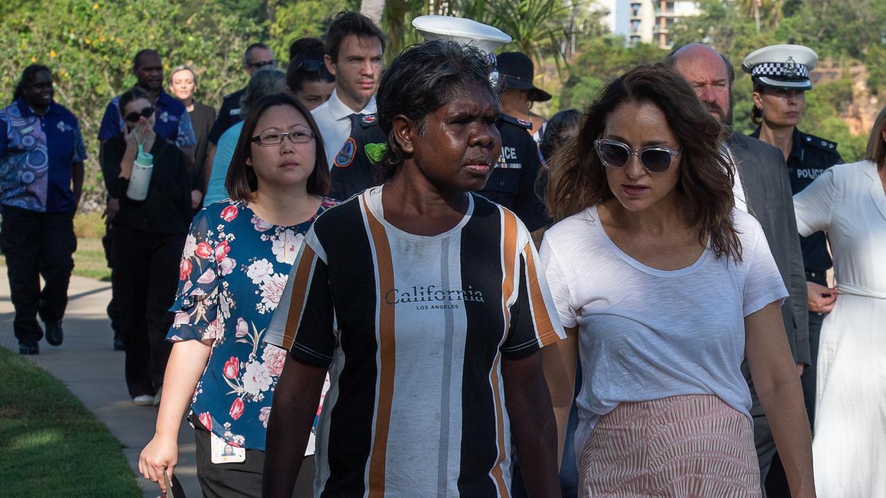 Ngeygo’s cousin sister Agatina Bangalang and Counsel assisting the coroner Peggy Dwyer at a ceremony at Mindil Beach, where on December 23 2019 Ngeygo Ragurrk was killed by her partner Garsek Nawirridj. Picture: Pema Tamang Pakhrin