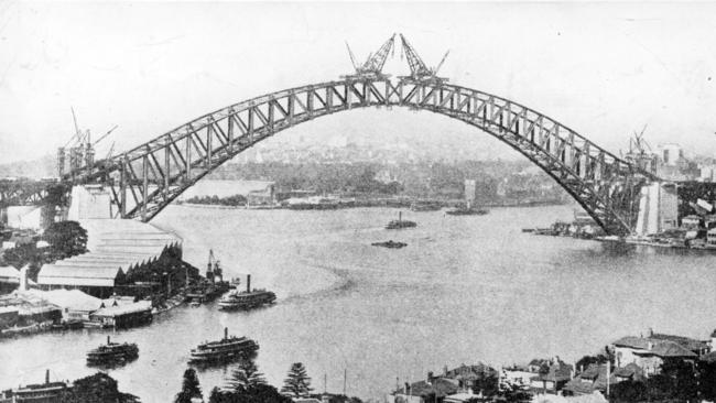 Construction of the Sydney Harbour Bridge in the 1930s.