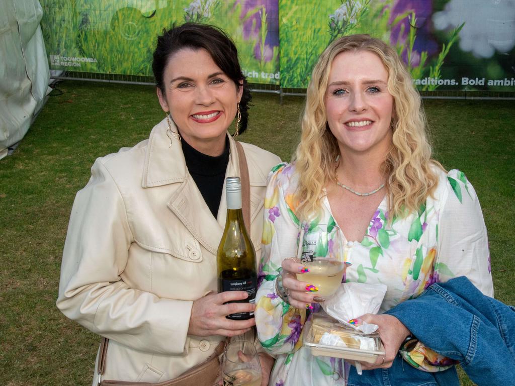 (From left) Tahlea Eastwood and Catherine Nott. Toowoomba Carnival of Flowers Festival of Food and Wine. Friday, September 13, 2024. Picture: Nev Madsen