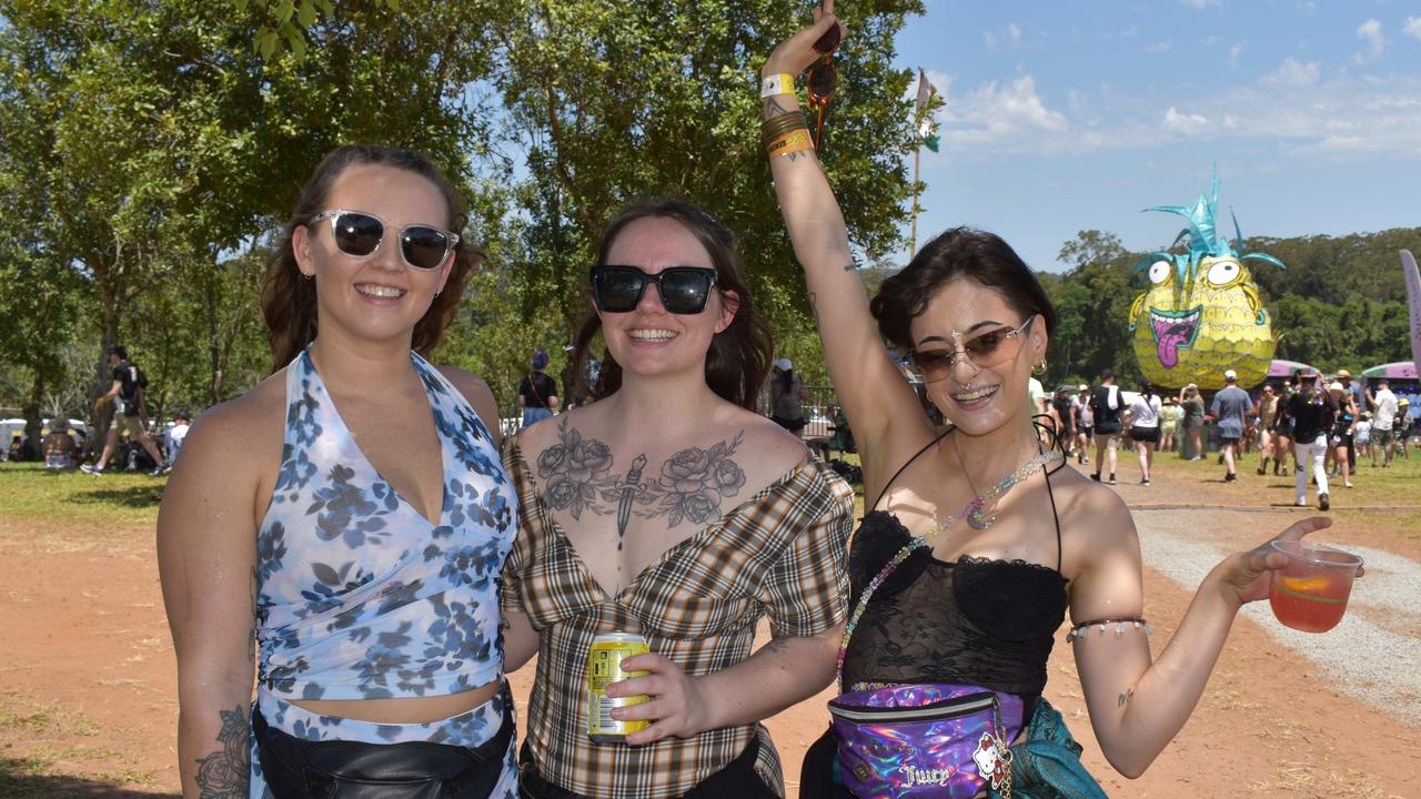 Kara Steenson, Jamie Brown and Bree Ceely at the Big Pineapple Music Festival 2024.