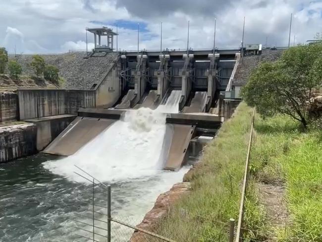 WATCH: The moment Wivenhoe Dam spilled over