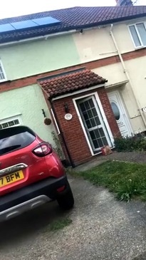 Find You Someone Who Looks at You the Way This Grandma Looks at Her Surprise KFC Delivery