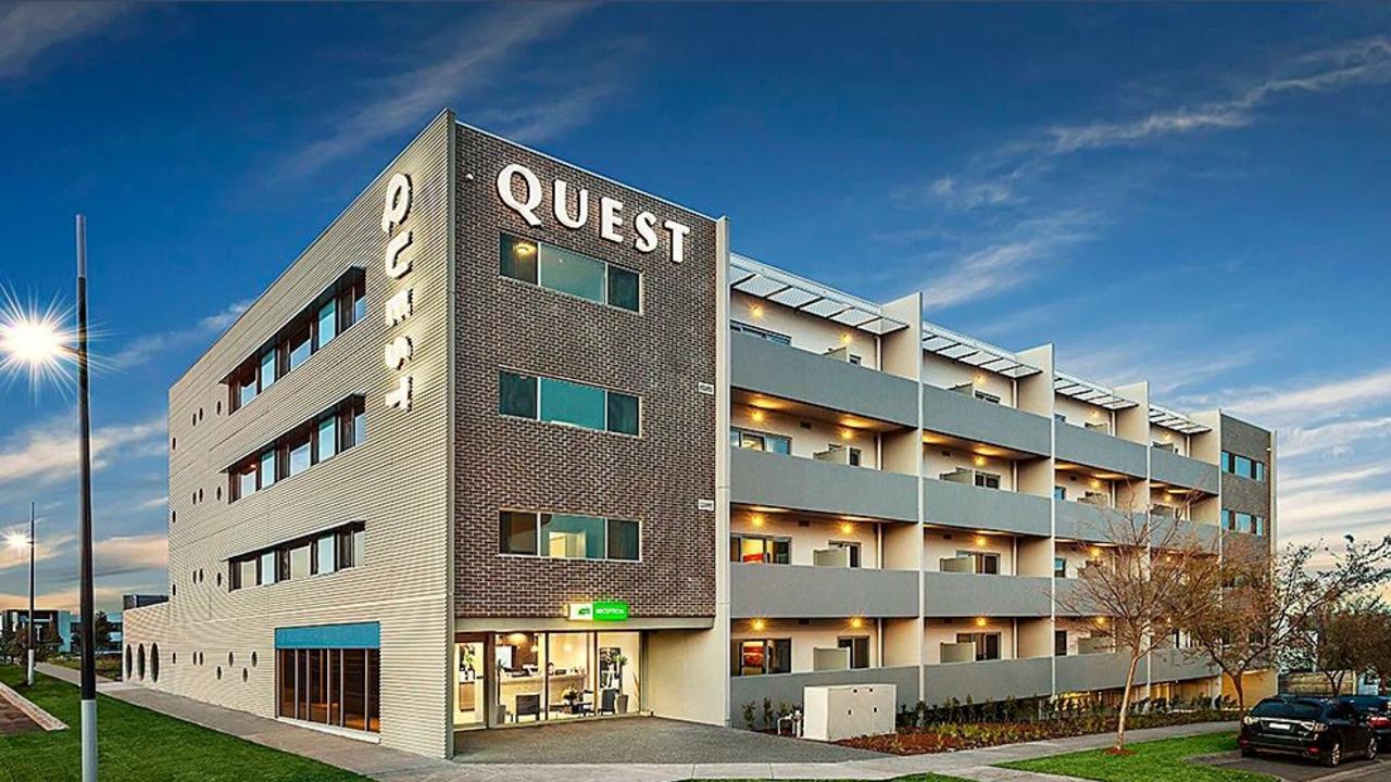 quest hotel cenu