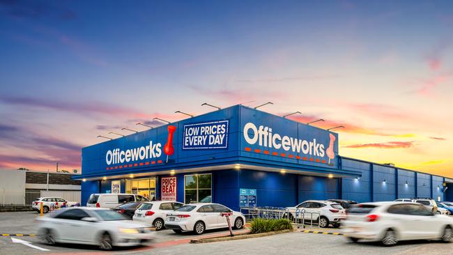 Officeworks Oxley at 2247 Ipswich Rd, Oxley.