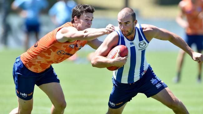 Ben Cunnington tests out the AFLX format. Picture: Jay Town