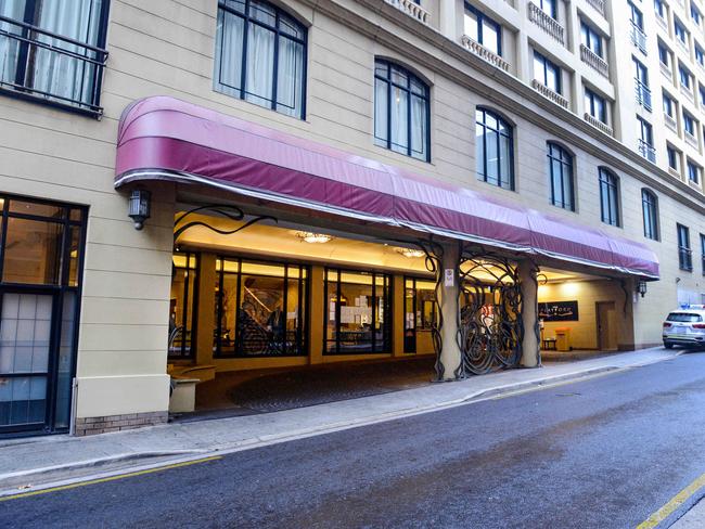 The Victorian man isolated at the Playford Hotel in Adelaide’s CBD where he contracted the virus. Picture: NCA NewsWire / Brenton Edwards