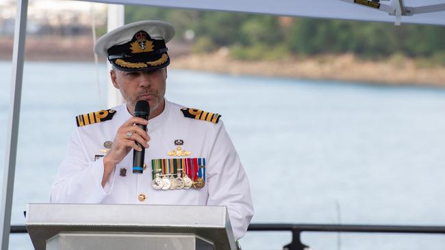 Captain David Shirvington paid tribute to the US sailors lost during the Bombing of Darwin. Photo: Pema Tamang Pakhrin