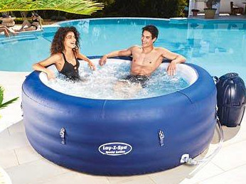 Aldi have added inflatable spas to its speciality items, just in time for the summer months.