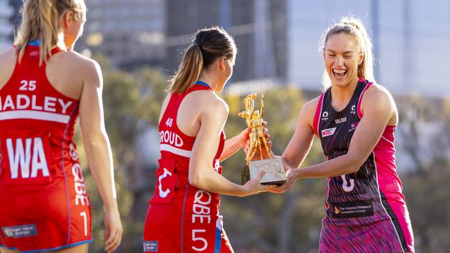 Don’t let go! Paige Hadley and Maddy Proud will tustle for the trophy on Saturday. Picture: Getty Images