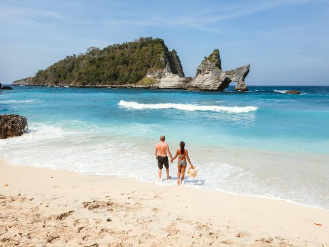 It is understood the laws will apply in tourists. Pictured are a couple at Nusa Penida, Bali, Indonesia. Picture: Supplied