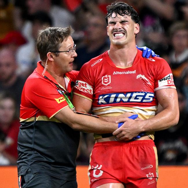 Herbie Farnworth winces in pain. Picture: Bradley Kanaris/Getty Images