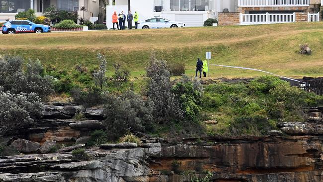 A crime scene has been set up near The Gap after a body was found. Picture: NCA NewsWire / Jeremy Piper