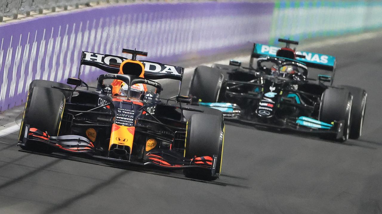 Max Verstappen and Lewis Hamilton are level on points in the title race heading into the final round of the season. Picture: Giuseppe Cacace/AFP