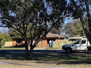 The scene of the fatal stabbing at Margaret Cres, Dubbo. Photo: Tijana Birdjan