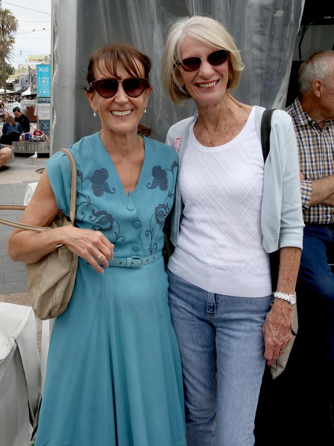 Jan Davis and Joyce Smith at the 2017 Manly Jazz festival. (AAP/Image Annika Enderborg)