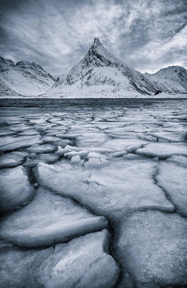 7th International Landscape Photographer of the Year competition, Rowena English, Lofoten Islands, Norway.