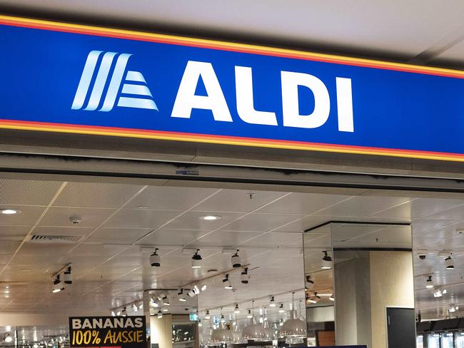 No queue and almost empty Aldi at Toombul Shopping Centre on the first day of the three-day lockdown. 1015 Sandgate Rd, Nundah, Brisbane, 9th of January 2021. (News Corp/Attila Csaszar)