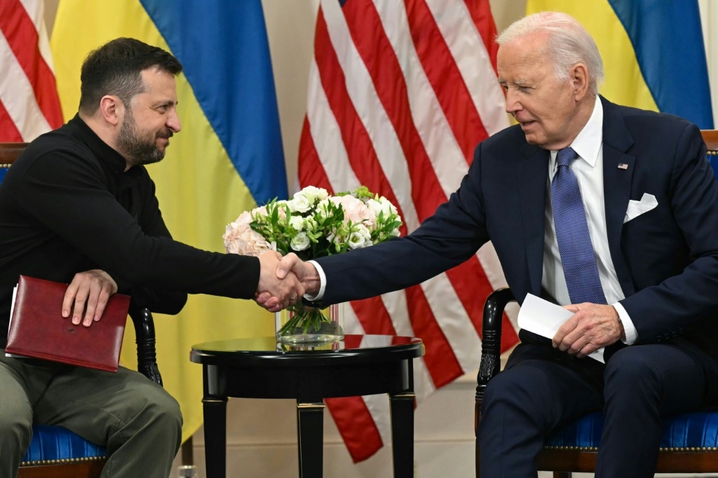 Biden Announces $225 Mn In New Aid For Ukraine At Paris Talks With ...