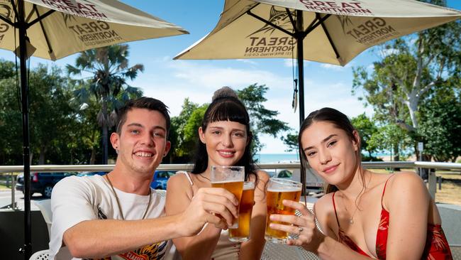 Jack Dolbel, 19, Sophie Schinkel, 19 and April Davies, 19 enjoy a Sunday session at the Beachfront Hotel, Rapid Creek after Northen Terriroty coronavirus restrictions were lifted. Picture: Che Chorley