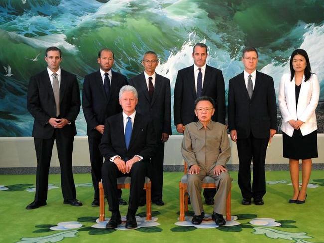 North Korean leader Kim Jong-il (R, front) and former U.S. President Bill Clinton (L. front) in Pyongyang, North Korea in 2009.