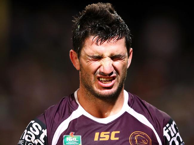 SYDNEY, AUSTRALIA - MARCH 08: Matt Gillett of the Broncos grimaces as he leaves the field during the round one NRL match between the St George Illawarra Dragons and the Brisbane Broncos at UOW Jubilee Oval on March 8, 2018 in Sydney, Australia. (Photo by Mark Kolbe/Getty Images)