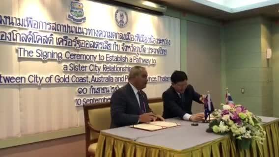 Gold Coast Mayor Tom Tate meets with Thai Minister