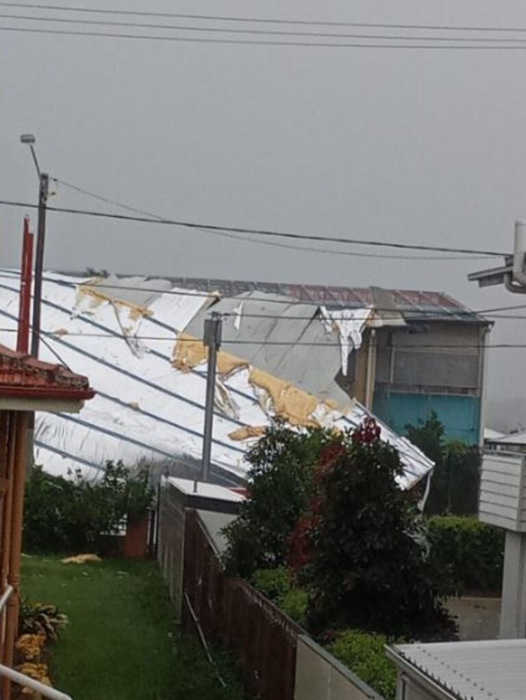 The roof of Manly State School has been blown off. Credit: TracyandLee Dixon