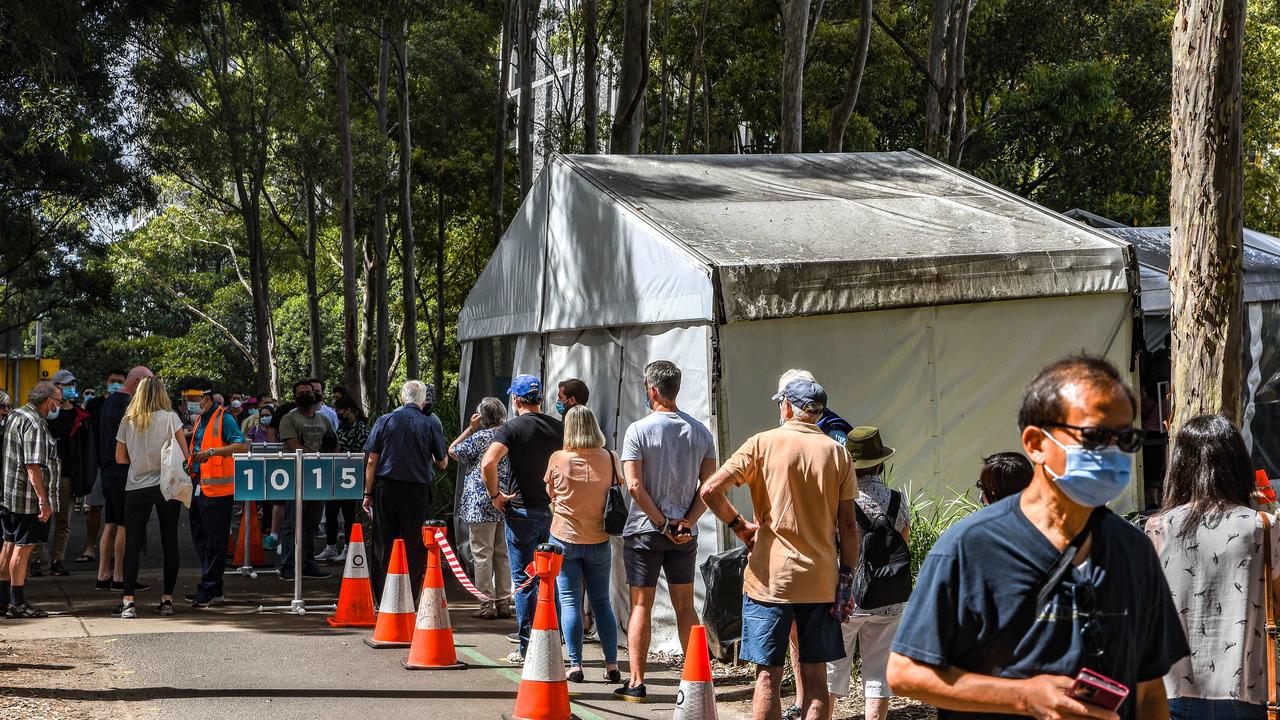 Hundreds of people queued at pop-up vaccination centres across the country in late 2021 and early 2022. Picture: NCA NewsWire / Flavio Brancaleone