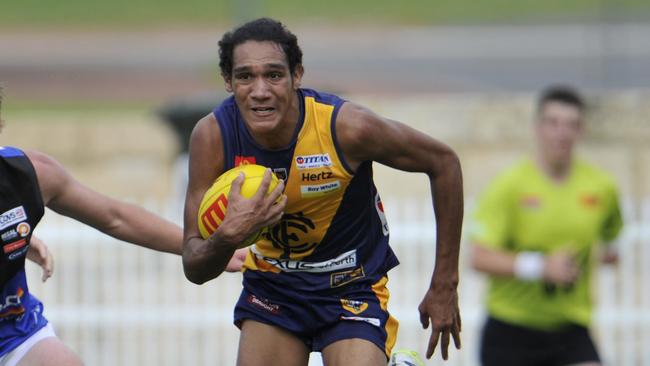 Claremont's Francis Watson averaged 16 disposals per game in 2015. Picture: Justin Benson-Cooper