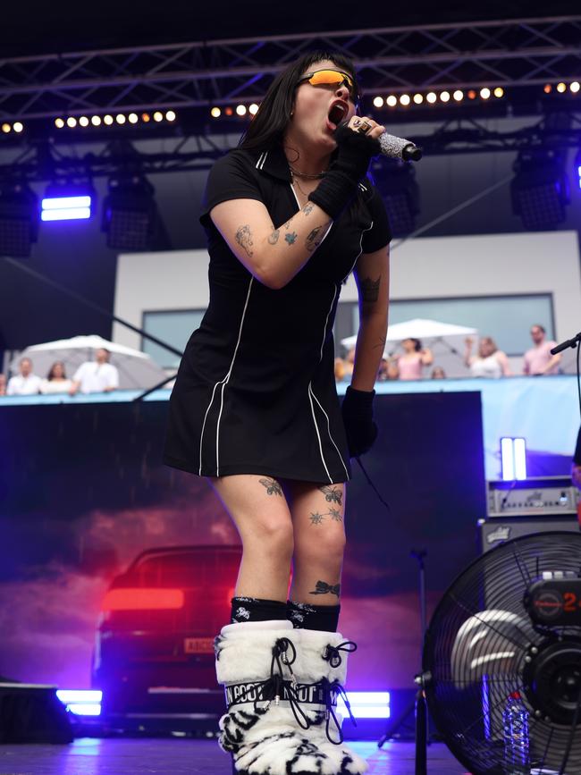 Benee performs during the Finals Festival at the Australian Open 2023 at Melbourne Park. Photo: Kim Landy/Getty Images.