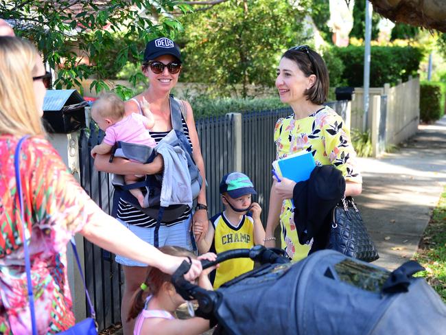 Gladys Berejiklian chats with local residents near her home on Sunday morning. Photo: Jeremy Piper