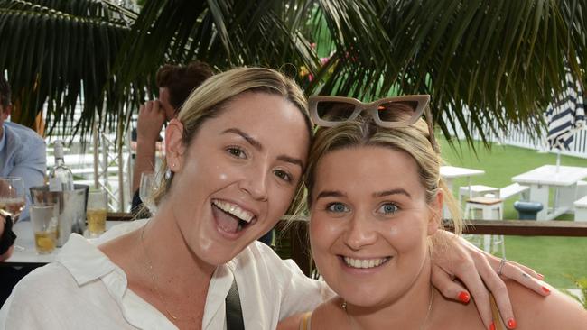 Hayley Clark and Chanelle Whithorn enjoy Boxing Day on The Lawn, The Star Gold Coast.(c) Regina King