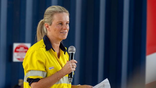 APA Group executive of operations Petrea Bradford speaks at the Dugald River Solar Farm opening.