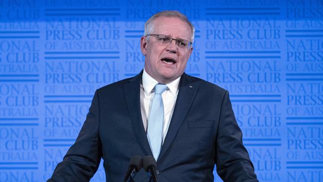 Morrison urges the Queensland premier to open the borders. Picture: NCA NewsWire / Gary Ramage