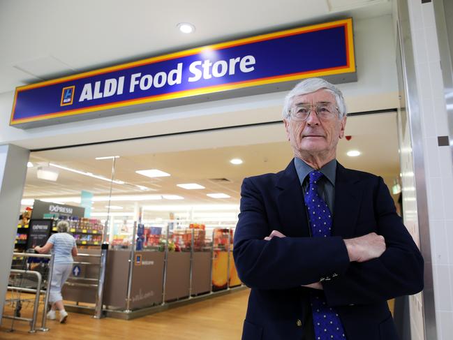 Dick Smith pictured outside Aldi. Picture: Tim Hunter.